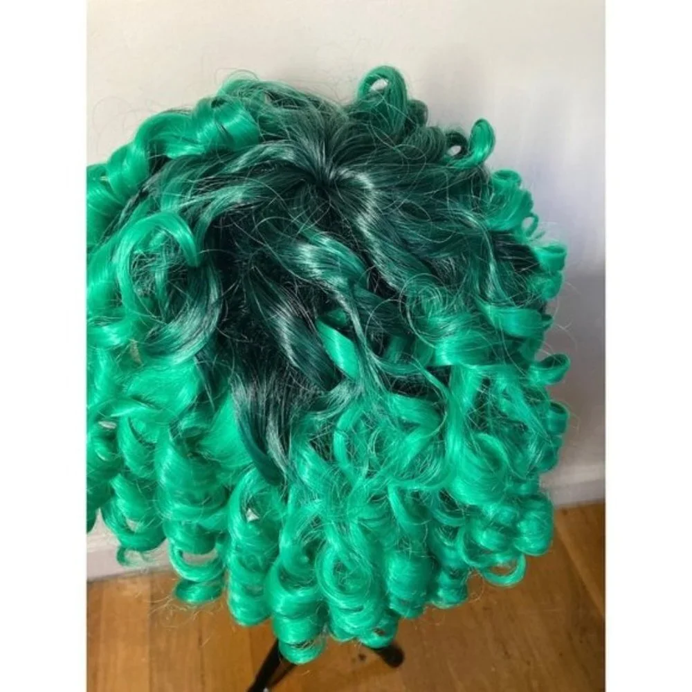 Green Wigs Black Hair Wig With Bangs